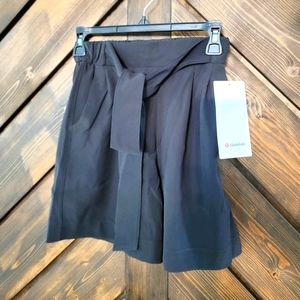Lululemon 🍋 Noir Short Black 2